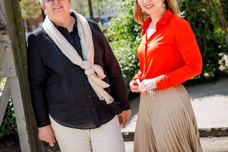 Anne Deelen en Myriam Biekens